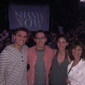 Meet your Posher, Brianna